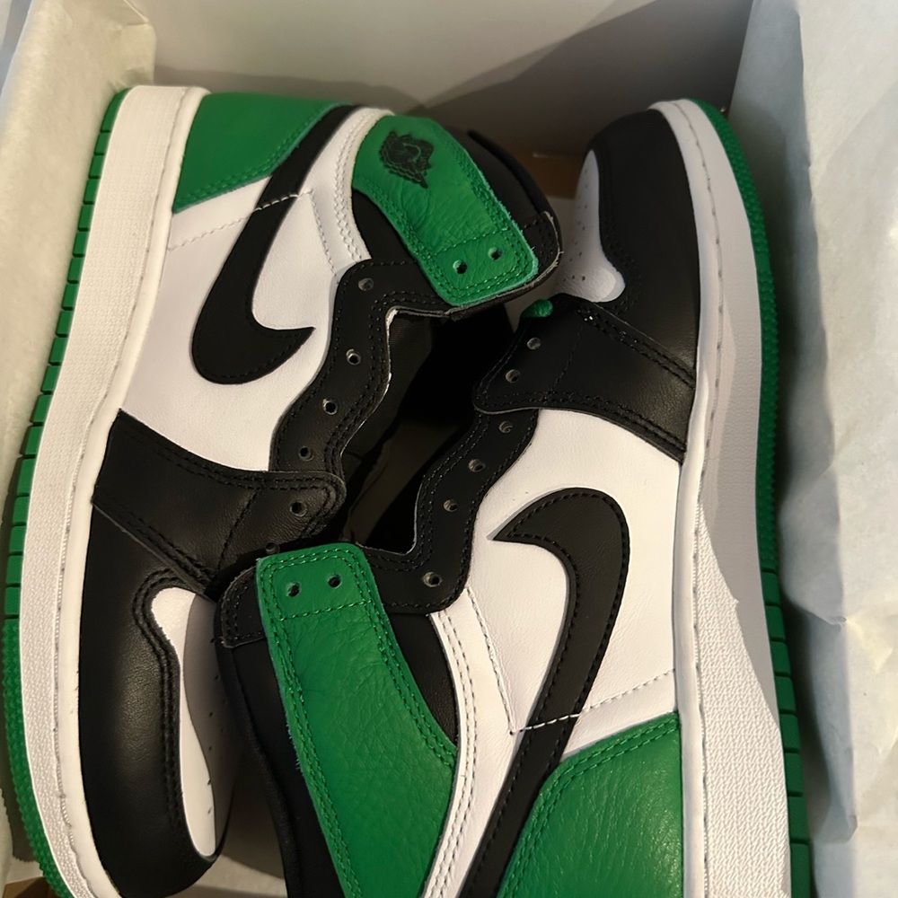 Nike Green, Black & White High-Top Sneakers